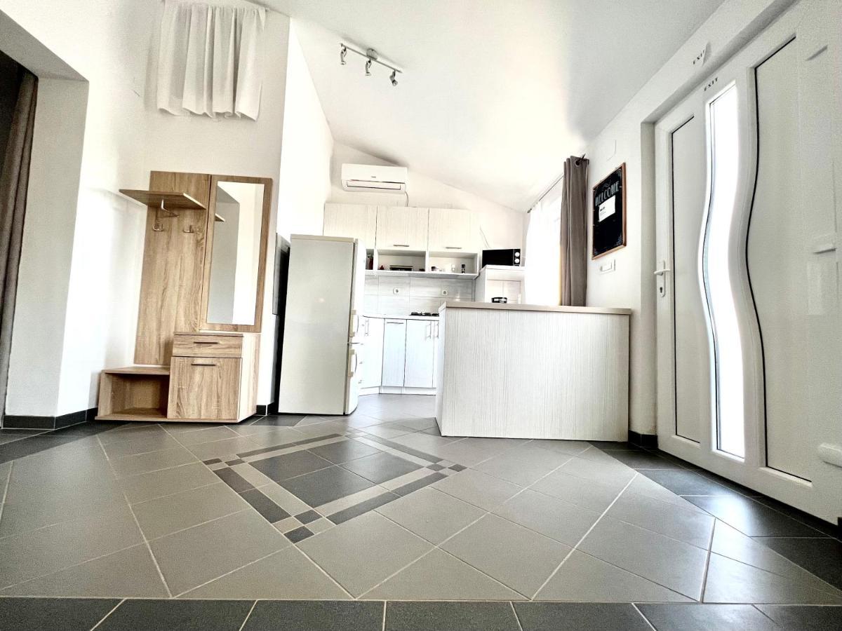 וודניאן Barbariga Apartments מראה חיצוני תמונה
